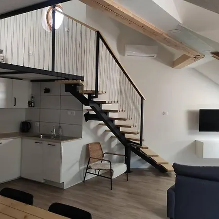 Loft *